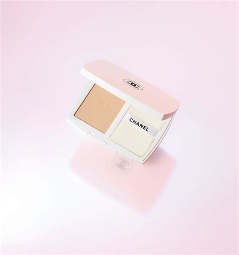 le blanc chanel compact foundation|LE BLANC BRIGHTENING COMPACT FOUNDATION .